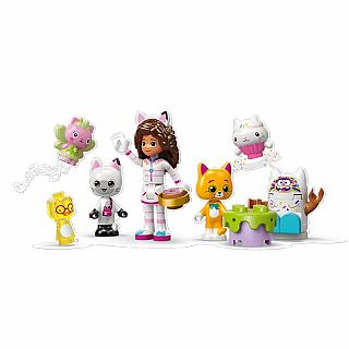 11205 LEGO® Sweet Treat Mountain & Kitty Garden