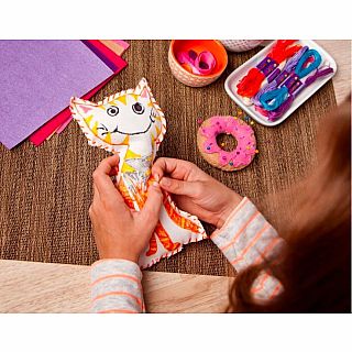 Lets Learn To Sew Craft-Tastic