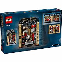 76450 LEGO® Book Nook: Hogwarts™ Express