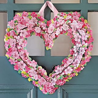 Freshcut Paper Pop Up Cherry Blossom Heart Wreath