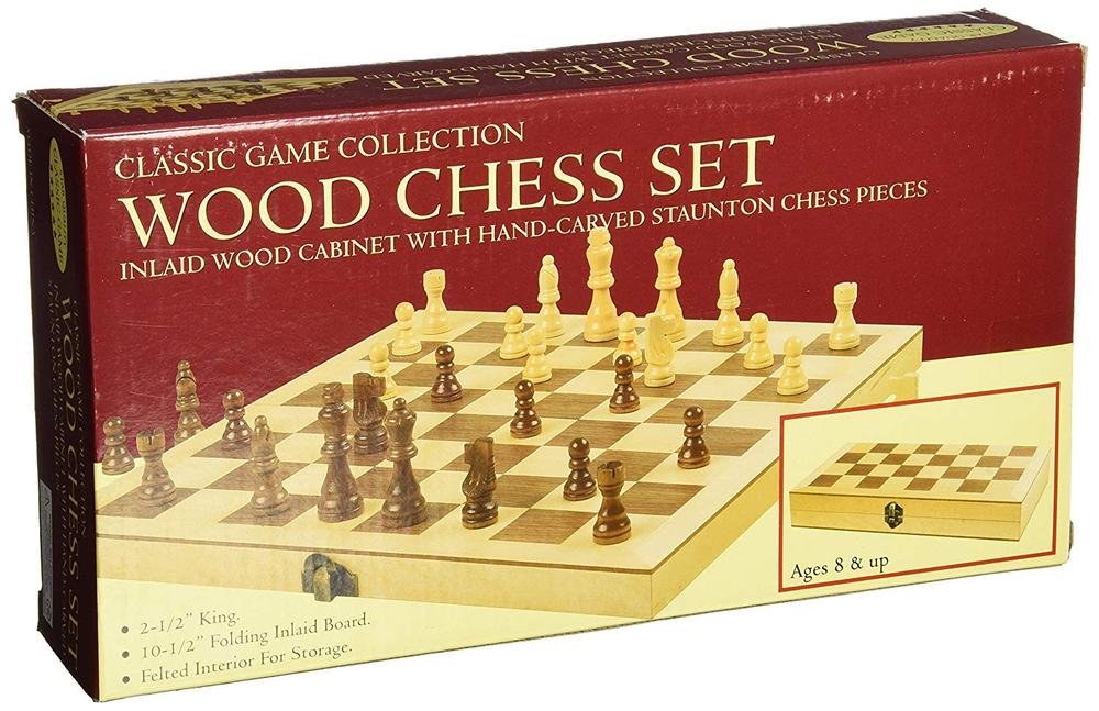 Traditional Hardwood Chess Set - Board and Pieces