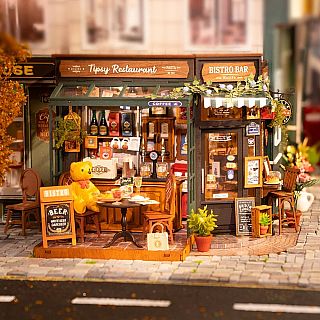 Tipsy Restaurant DIY Miniature House