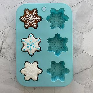 Winter Wonderland Snowflake Cupcake Mold