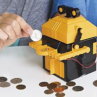 Money Bank Robot